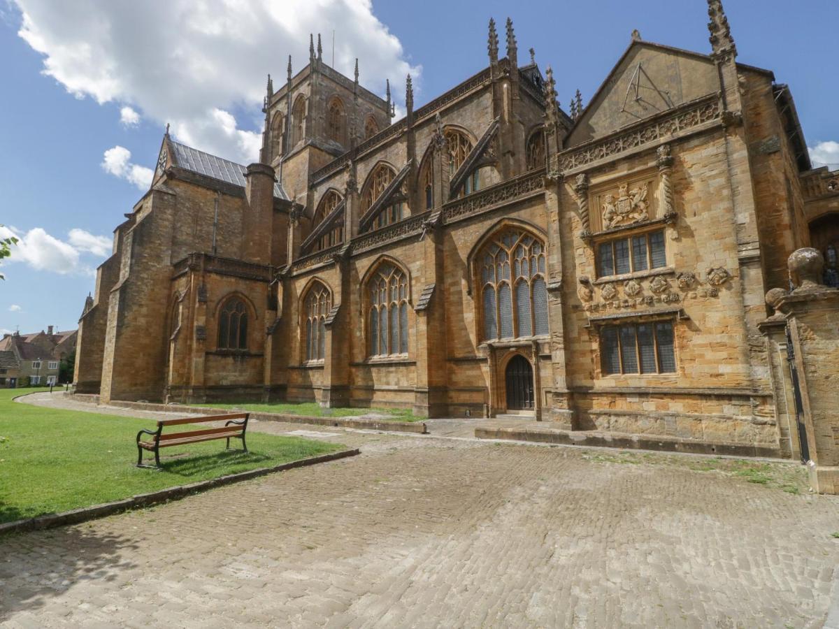 1 Abbey Court Lägenhet Sherborne  Exteriör bild